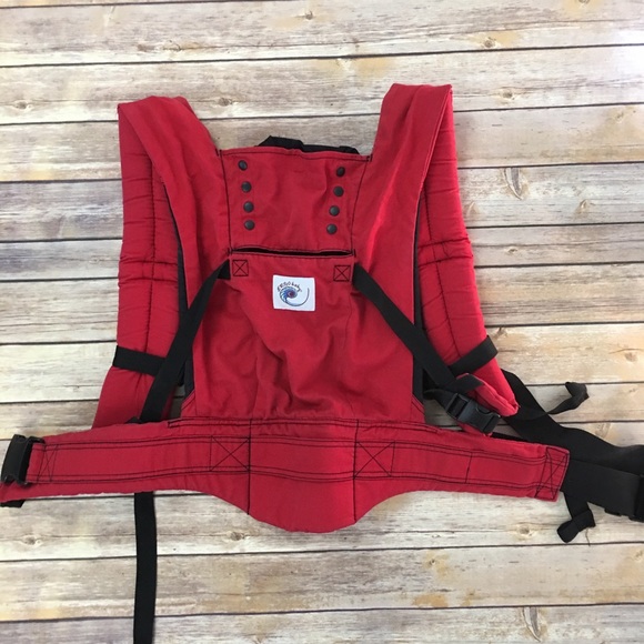 red ergo carrier